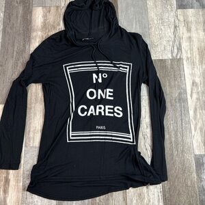 No One Cares, Free Kisses, Womens Large, Lighweight Hoodie, Black